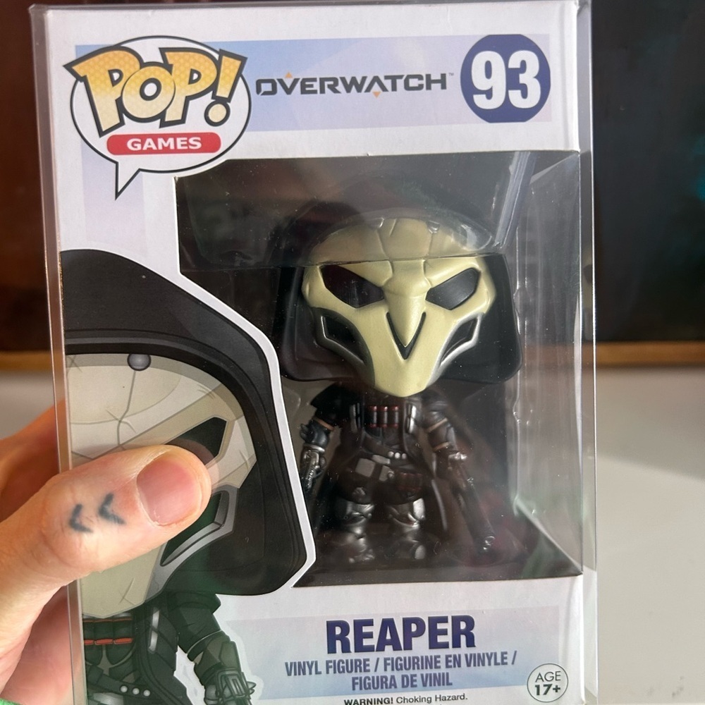 Funko Overwatch 93 Reaper Vinyl Figure - Black and White - Picture 4 of 10